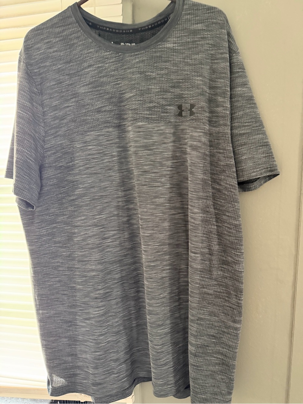 Under Armour Men's Heather Grey Short Sleeve Performance Tee
